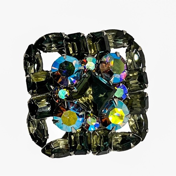 Judy Lee Jewelry - VINTAGE Judy Lee Brooch Gray Green Blue  Iridescent